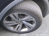  Volkswagen  Tiguan 2.0 TDI 150 DSG7 R-LINE #19