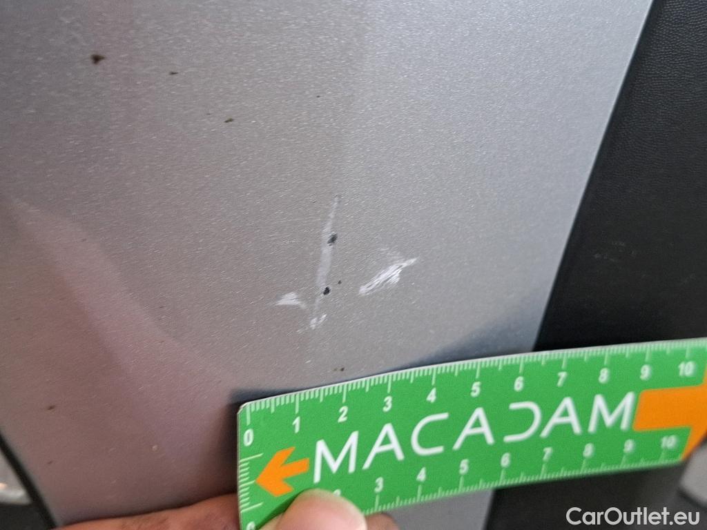  Renault  Captur  II Techno 1.6 E-TECH Hybrid 145CV BVA6 E6d #8