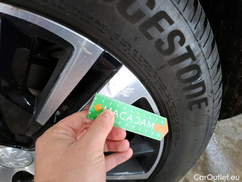  Peugeot  5008  GT 1.2 PureTech 130CV BVA8 7 Sieges E6d #11