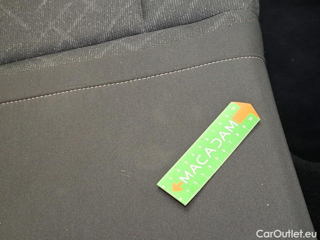  Volkswagen  Golf  VOLKSWAGEN / 2020 / 5P / Berline 1.5 eTSI OPF 130 DSG7 Life Busi #14