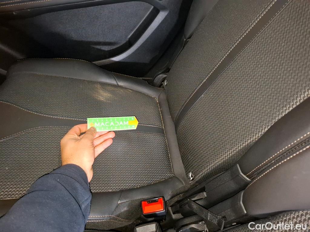  Peugeot  5008  GT 1.2 PureTech 130CV BVA8 7 Sieges E6d #23