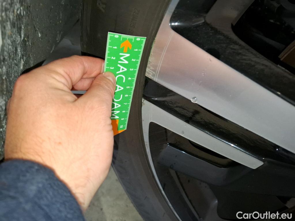  Peugeot  5008  GT 1.2 PureTech 130CV BVA8 7 Sieges E6d #6