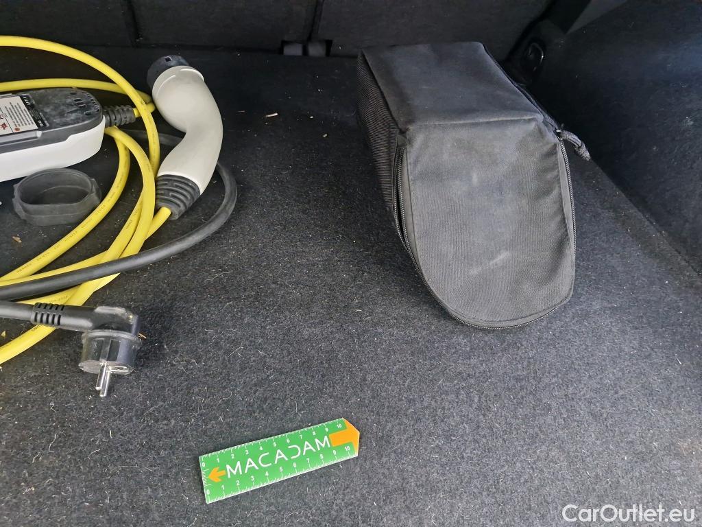  Volkswagen  Tiguan VOLKSWAGEN  / 2020 / 5P / SUV 1.4 eHybrid 245 DSG6 R-Line Exclusive #10