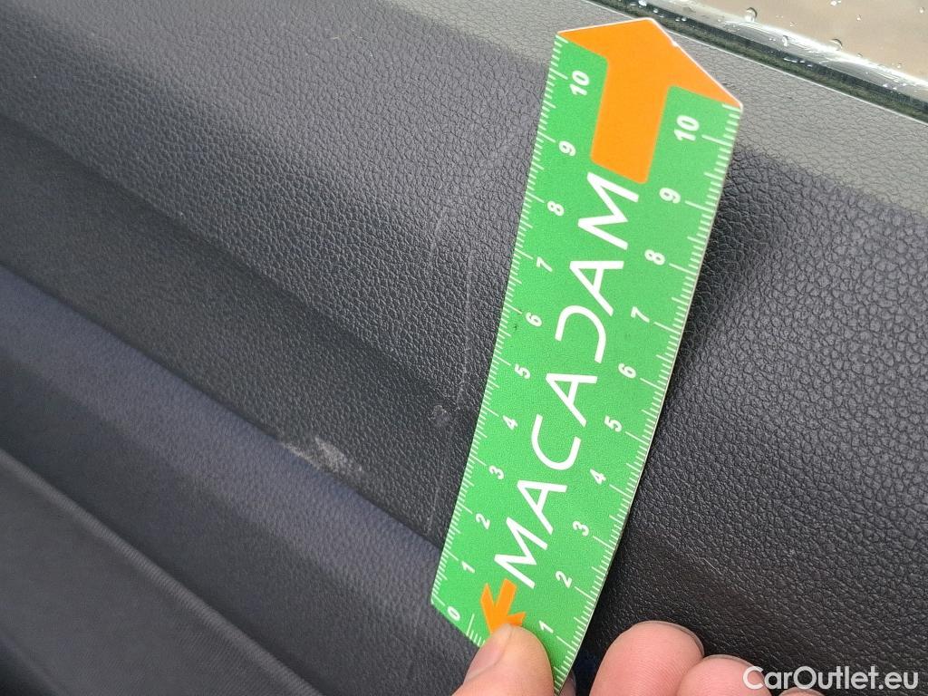  Volkswagen  Golf  VOLKSWAGEN / 2020 / 5P / Berline 1.5 eTSI OPF 130 DSG7 Life Busi #2