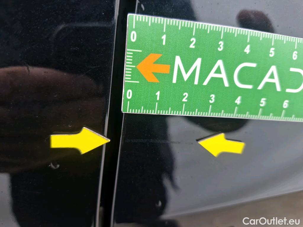  Volkswagen  Tiguan VOLKSWAGEN  / 2020 / 5P / SUV 1.4 eHybrid 245 DSG6 R-Line Exclusive #3