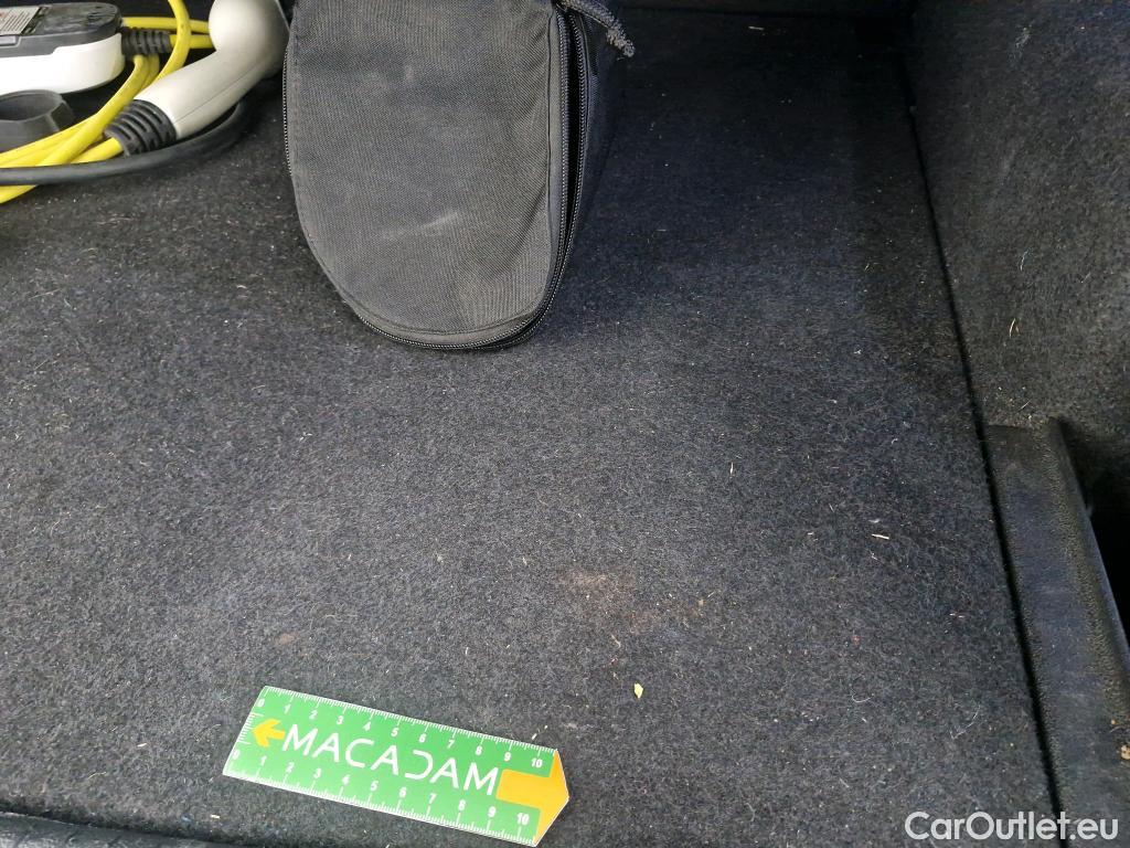  Volkswagen  Tiguan VOLKSWAGEN  / 2020 / 5P / SUV 1.4 eHybrid 245 DSG6 R-Line Exclusive #11