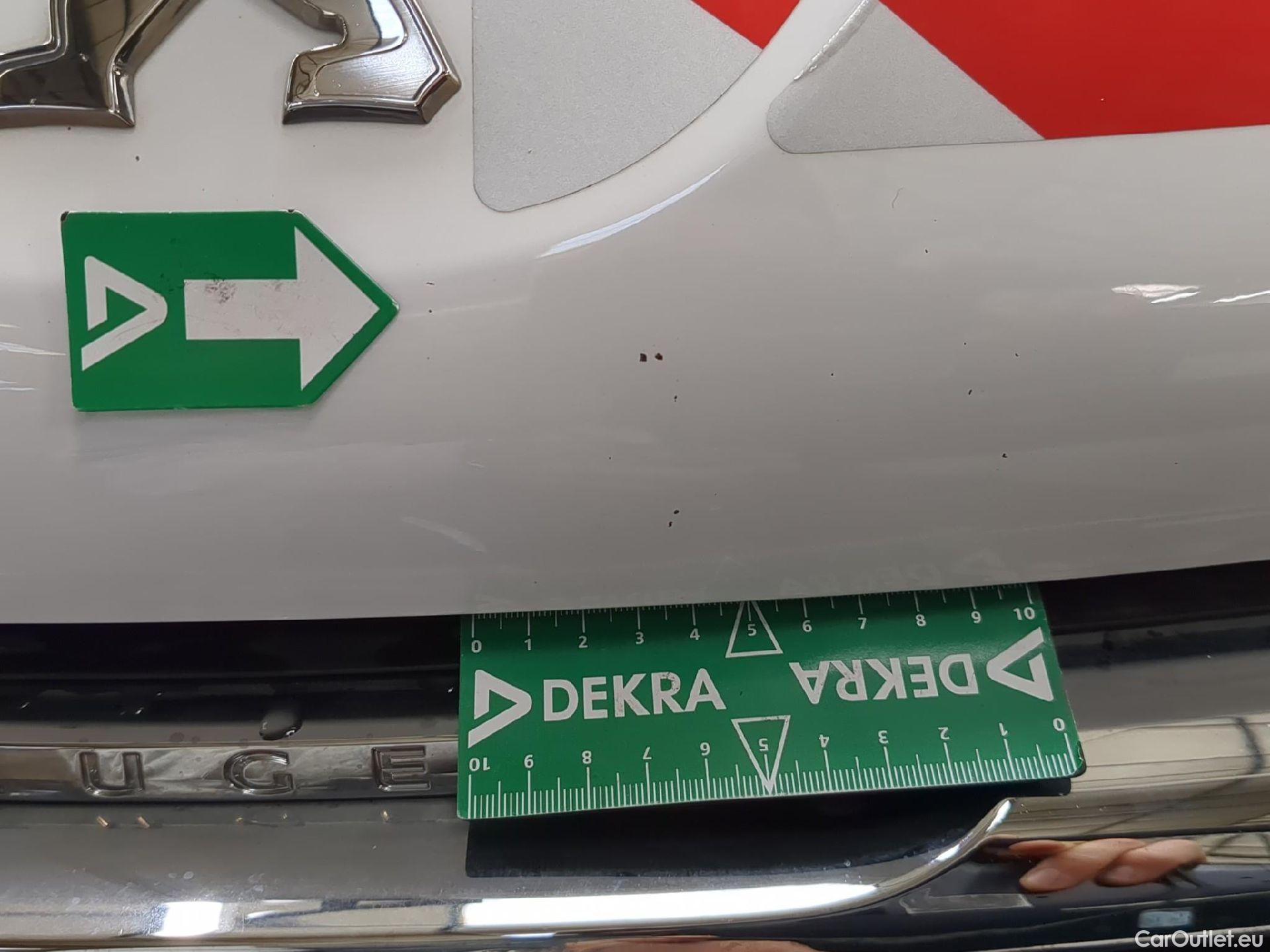  Peugeot  208  Affaire Premium Pack 1.6 HDi 75CV BVM5 E6 #3