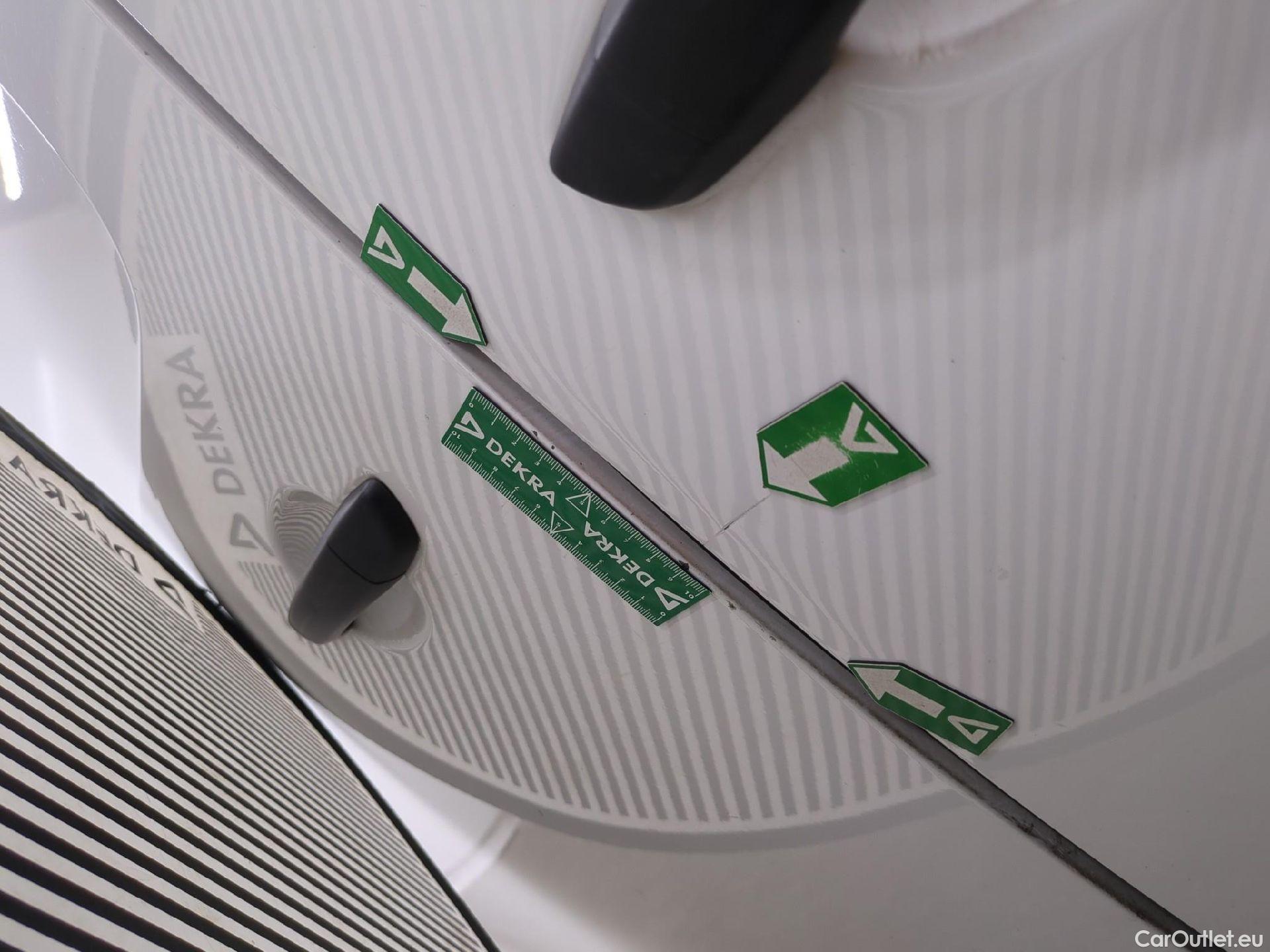  Citroen  Jumpy  Fourgon Club M 1.5 BlueHDi 100CV BVM6 E6dT #21