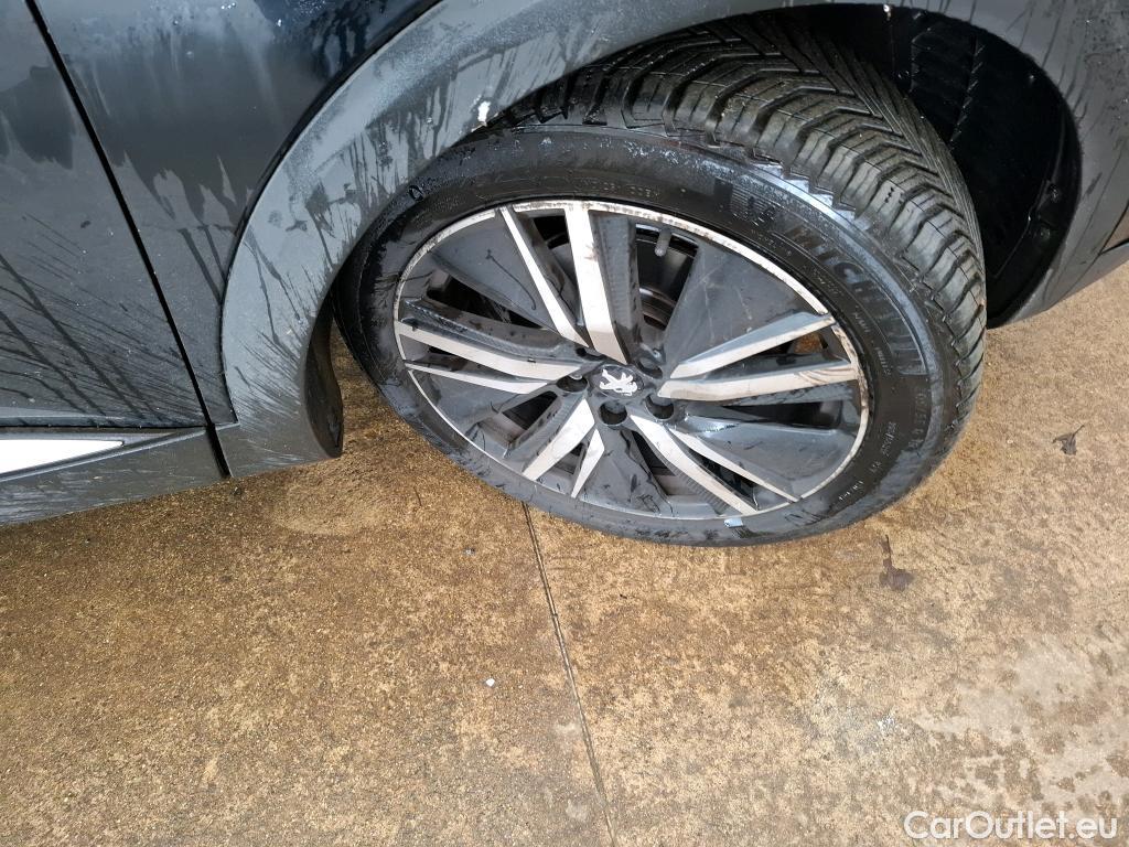  Peugeot  5008 PEUGEOT  / 2020 / 5P / SUV PureTech 130 S&S EAT8 GT Pack #8