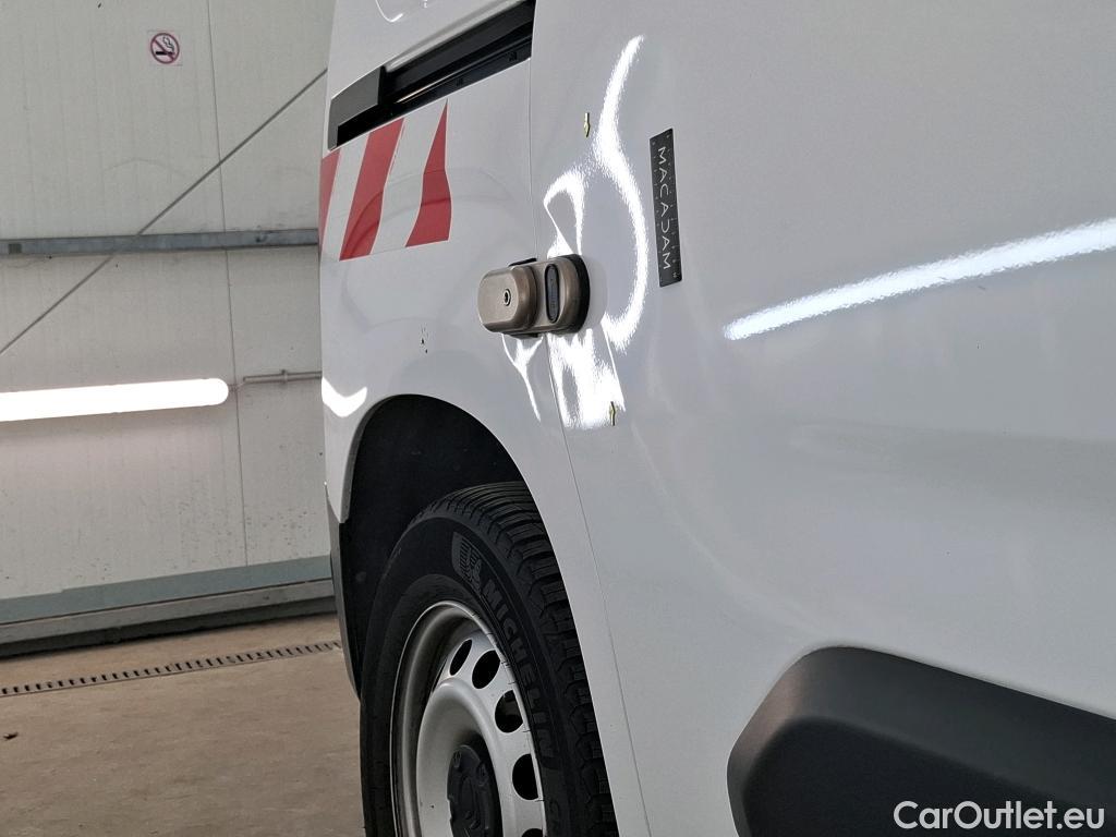  Citroen  Berlingo  Fourgon Worker M 1000 1.5 BlueHDi 130CV BVA8 E6dT #38