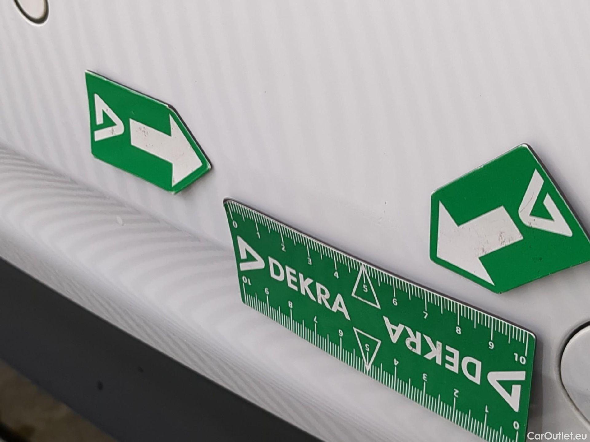  Peugeot  208  Affaire Premium Pack 1.6 HDi 75CV BVM5 E6 #21