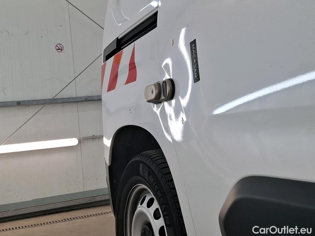  Citroen  Berlingo  Fourgon Worker M 1000 1.5 BlueHDi 130CV BVA8 E6dT #39