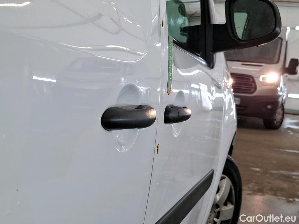  Renault  Kangoo RENAULT  Express / 2013 / 4P / Fourgonnette Confort - Blue dCi 80 #7