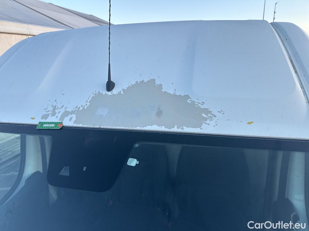  Peugeot  Boxer PEUGEOT  / 2014 / 4P / Fourgon tôlé BlueHDi S&S 120 ASPHALT 333 L1H2 #9