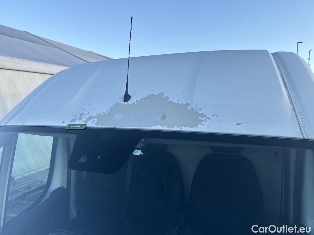  Peugeot  Boxer PEUGEOT  / 2014 / 4P / Fourgon tôlé BlueHDi S&S 120 ASPHALT 333 L1H2 #8