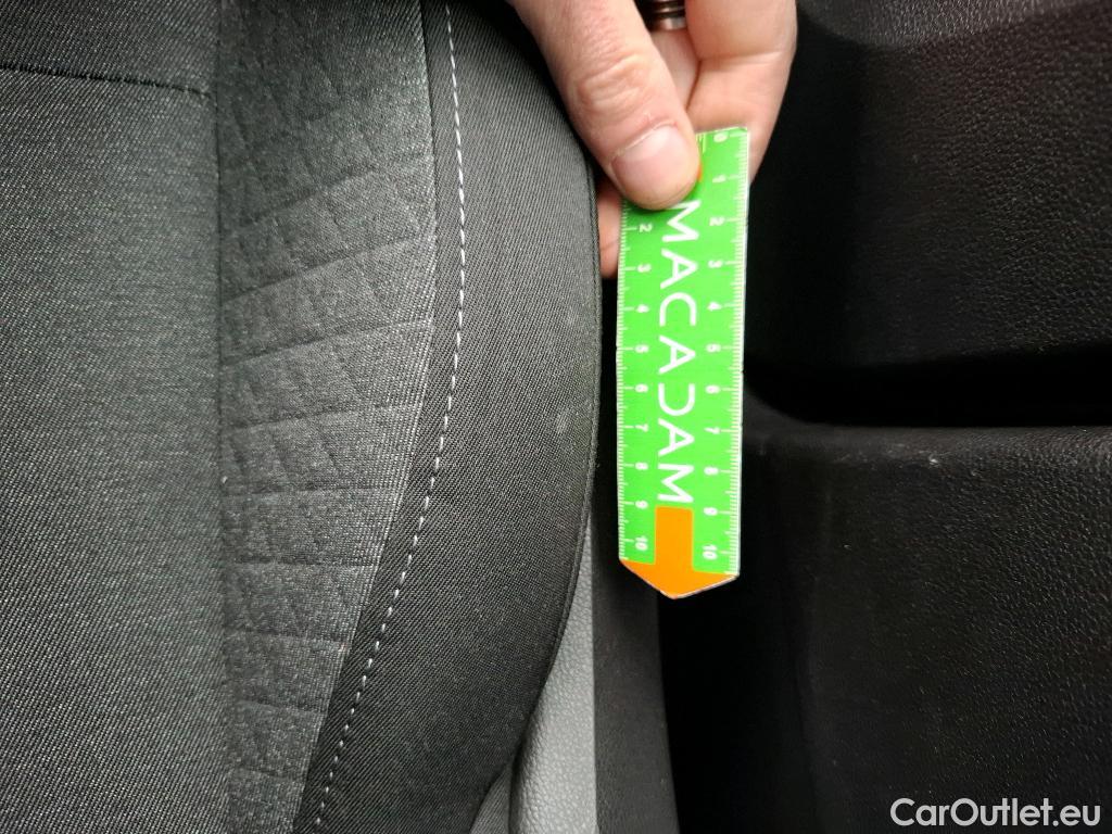  Renault  Clio  V Business 1.0 TCe 90CV BVA5 E6d #25