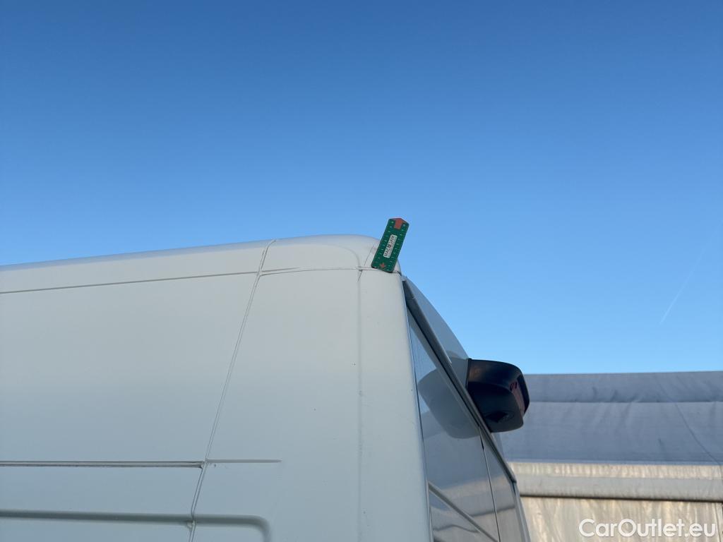  Peugeot  Boxer PEUGEOT  / 2014 / 4P / Fourgon tôlé BlueHDi S&S 120 ASPHALT 333 L1H2 #29