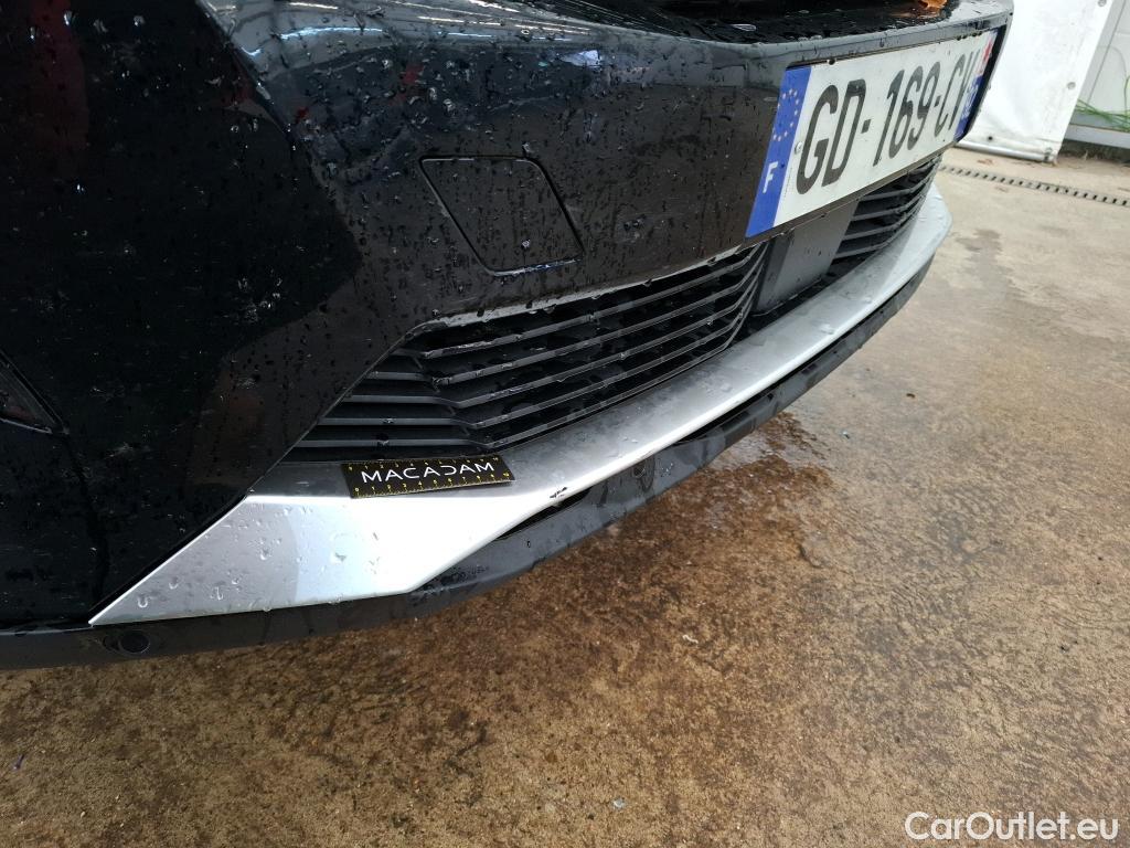  Peugeot  5008 PEUGEOT  / 2020 / 5P / SUV PureTech 130 S&S EAT8 GT Pack #25