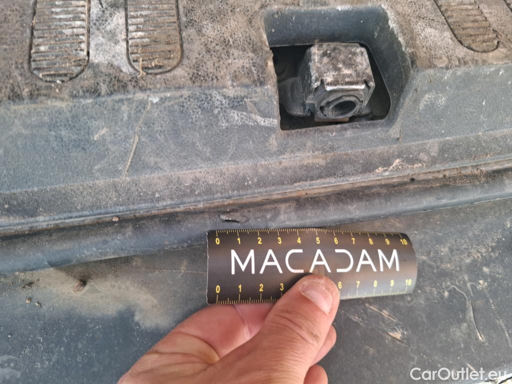  Renault  Master Renault V.I.  VU 4p Fourgon 2.3 150.35 CC L2 PFC C E4 P-MS #31