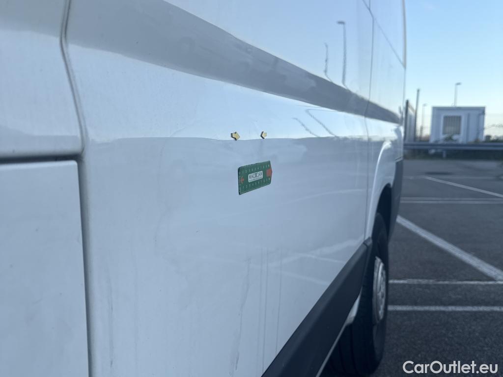  Peugeot  Boxer PEUGEOT  / 2014 / 4P / Fourgon tôlé BlueHDi S&S 120 ASPHALT 333 L1H2 #23