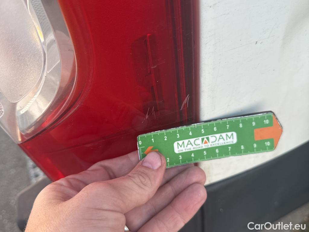  Peugeot  Boxer PEUGEOT  / 2014 / 4P / Fourgon tôlé BlueHDi S&S 120 ASPHALT 333 L1H2 #28