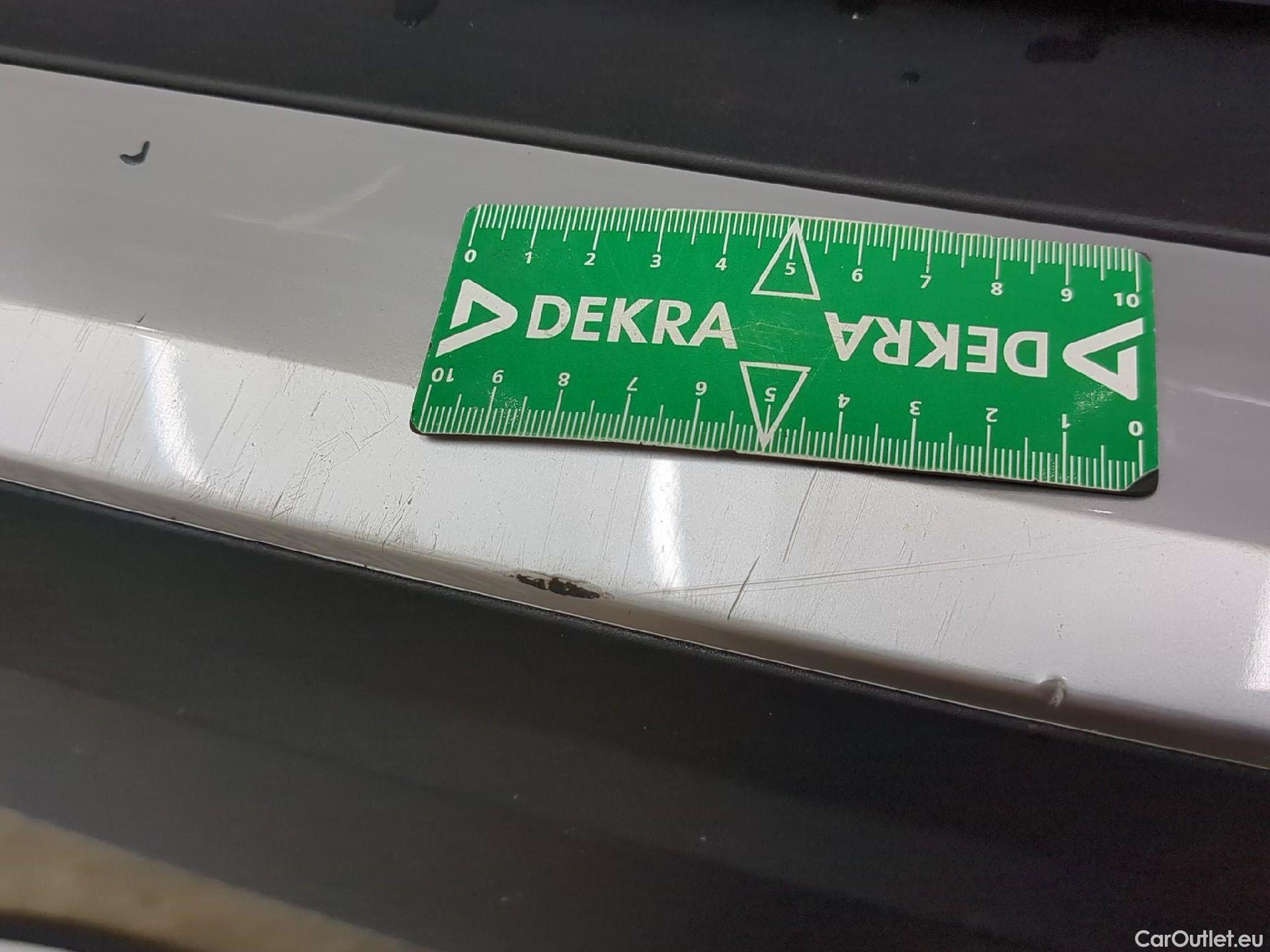  Peugeot  2008  Allure 1.5 HDi 130CV BVA8 E6d / VO RECONDITIONNE - PHOTOS AVANT RECONDITIONNEMENT #26