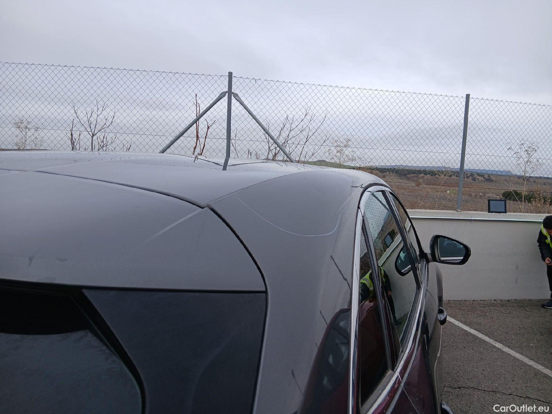  DS  DS7 DS DS 7 Crossback / 2017 / 5P / todoterreno BlueHDi DE 96kW (130CV) Auto. CHIC (AC) #34