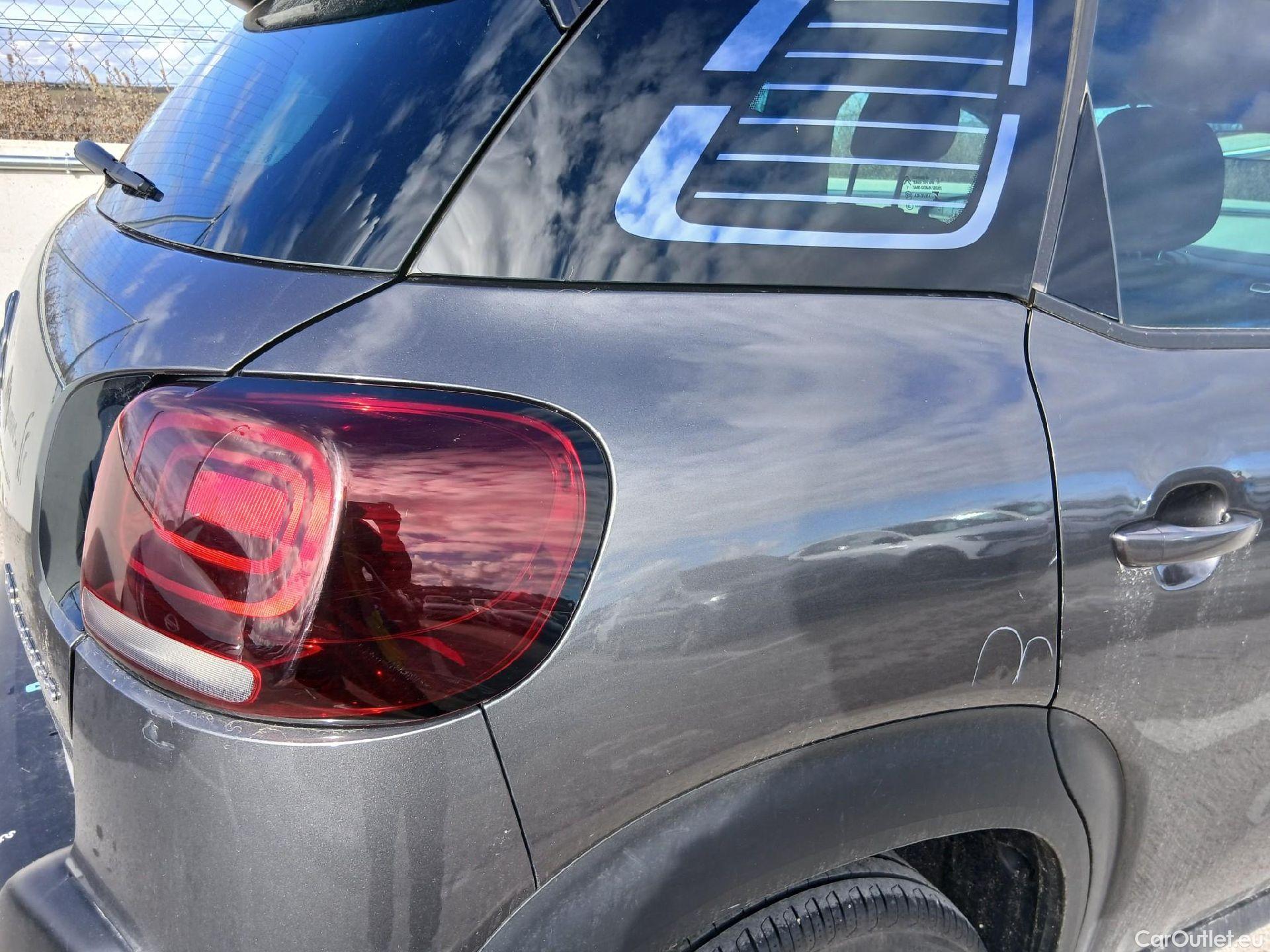  Citroen  C3 CITROEN  Aircross / 2021 / 5P / todoterreno BlueHDi 81kW (110CV) S&S Feel Pack #47