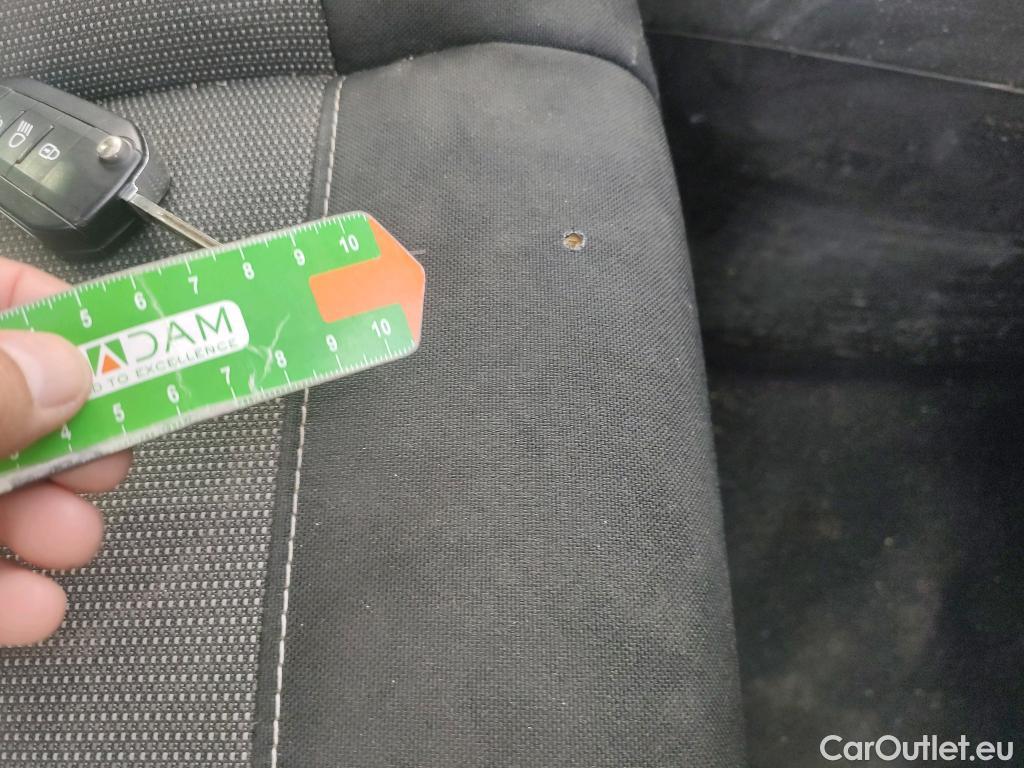  Citroen  C3 CITROEN  Aircross / 2021 / 5P / todoterreno BlueHDi 81kW (110CV) S&S Feel Pack #6