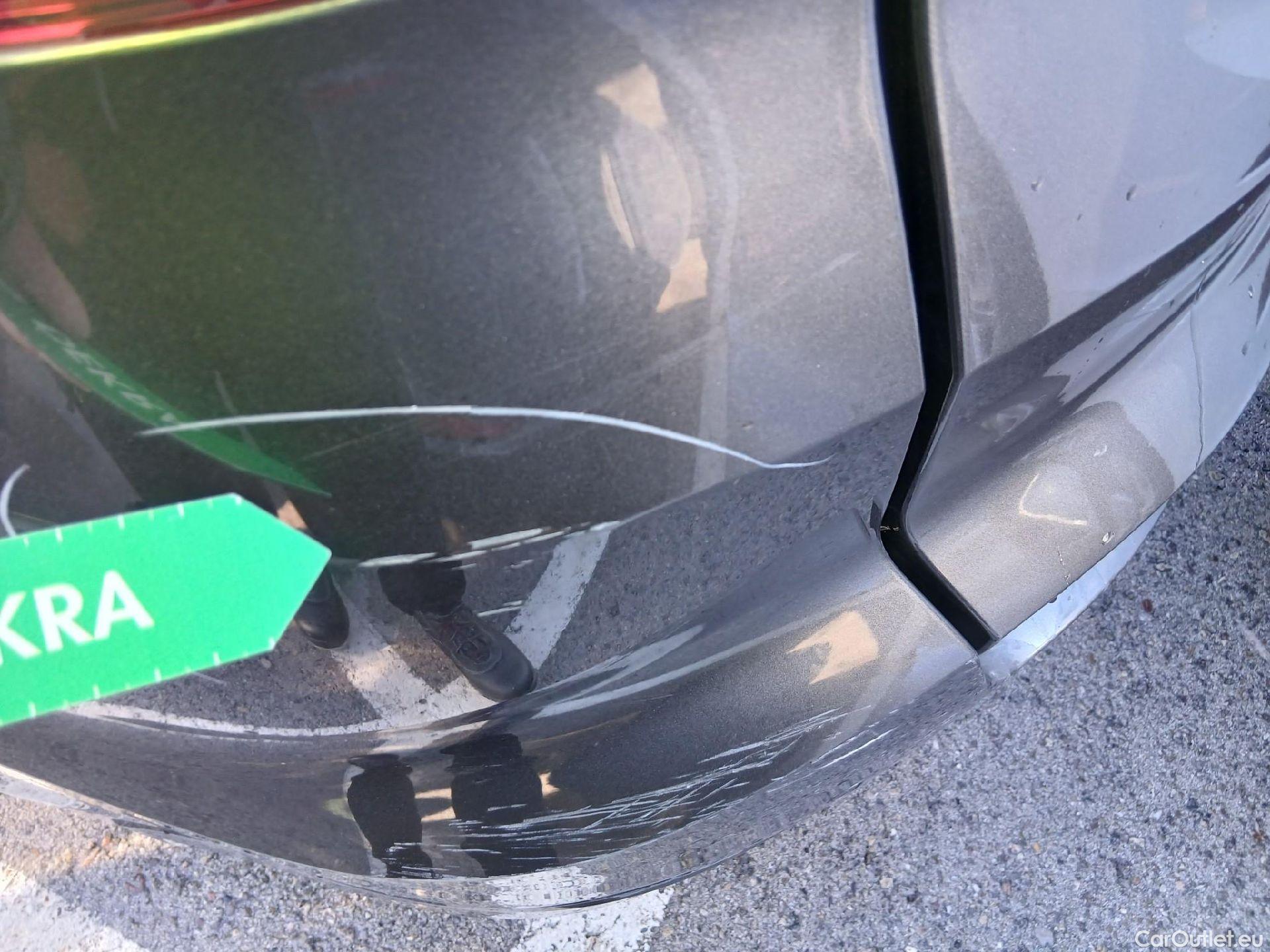  Ford  S-Max FORD  / 2010 / 5P / monovolumen 2.0 TDCi Panther 110kW Titanium Pow #16