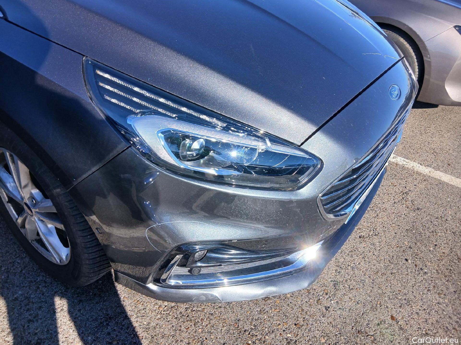  Ford  S-Max FORD  / 2010 / 5P / monovolumen 2.0 TDCi Panther 110kW Titanium Pow #3