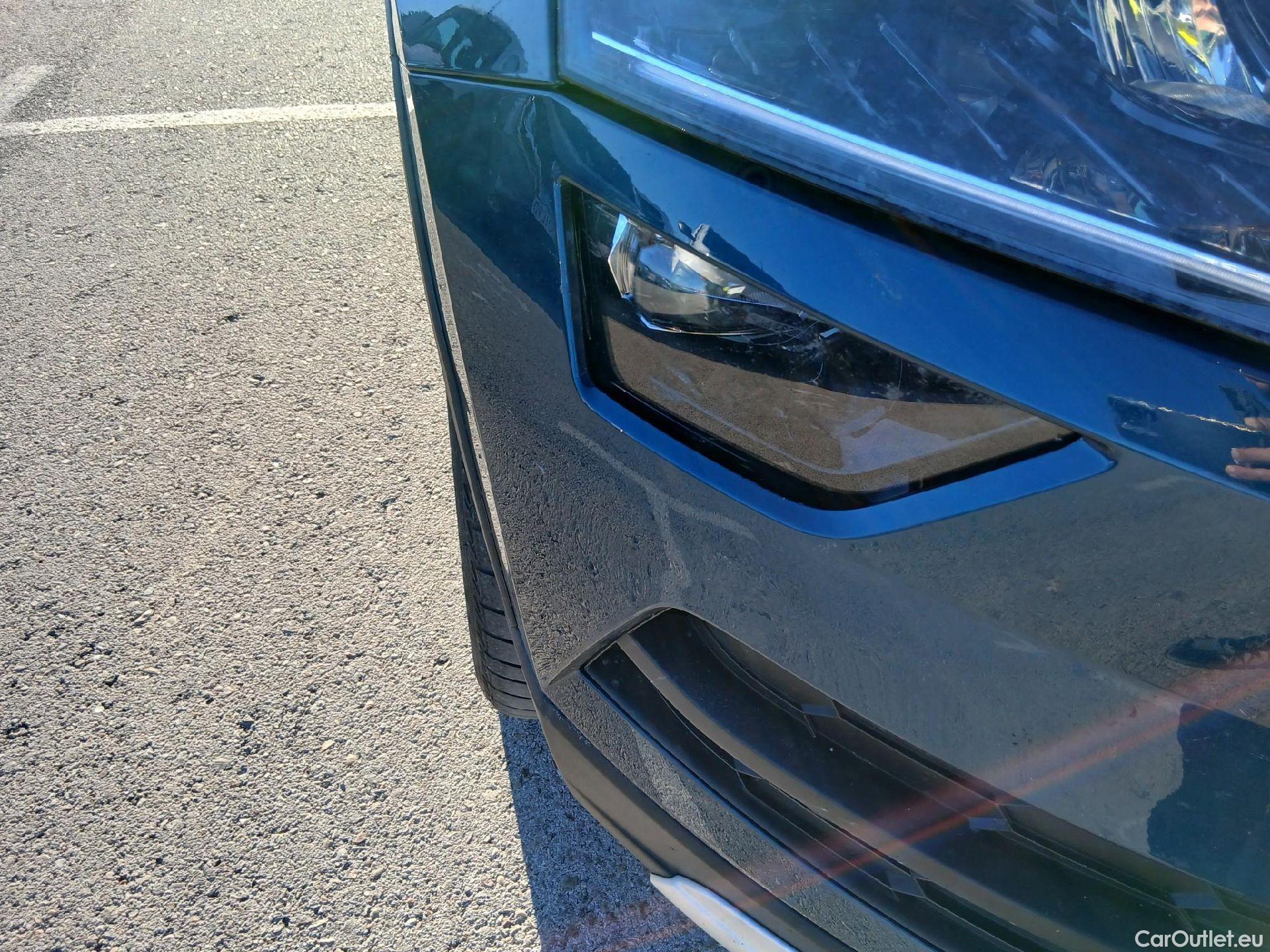  Skoda  Karoq SKODA  / 2017 / 5P / todoterreno 2.0 TDI 110kW (150CV) DSG 4X4 Scout #7