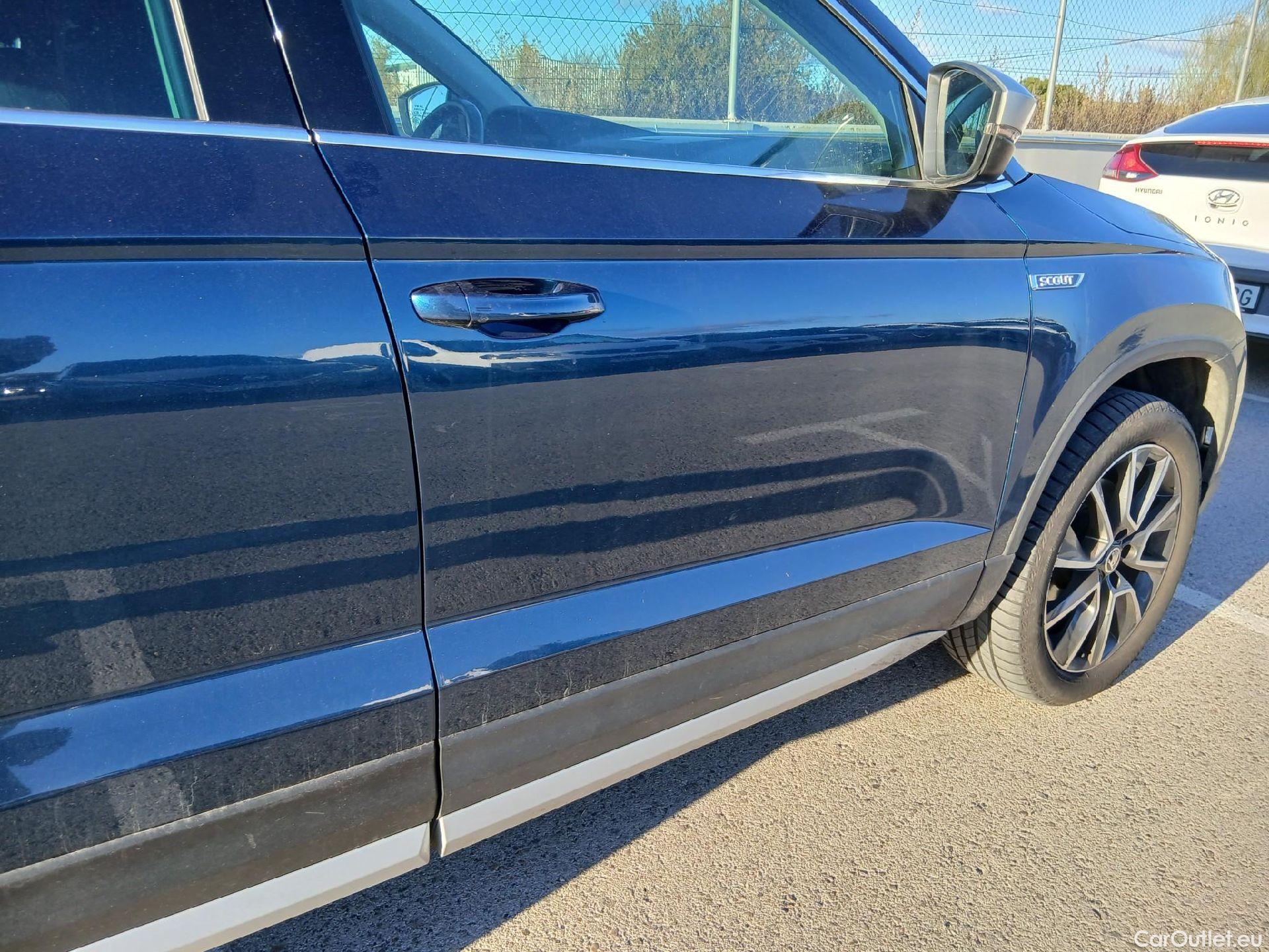  Skoda  Karoq SKODA  / 2017 / 5P / todoterreno 2.0 TDI 110kW (150CV) DSG 4X4 Scout #31