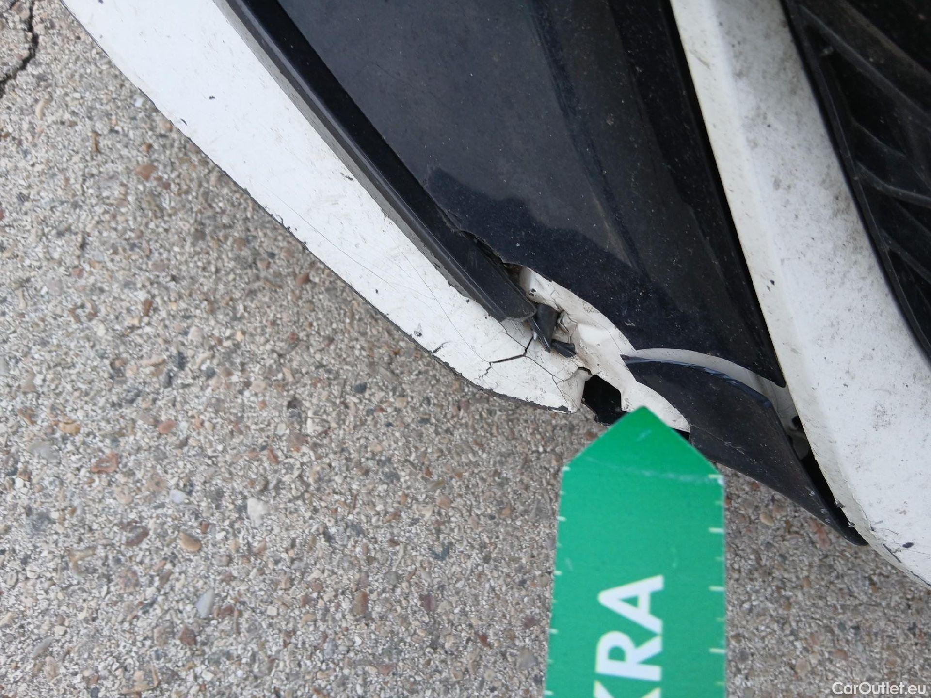  Toyota  Corolla TOYOTA  1.8 125H ACTIVE TECH E-CVT #9