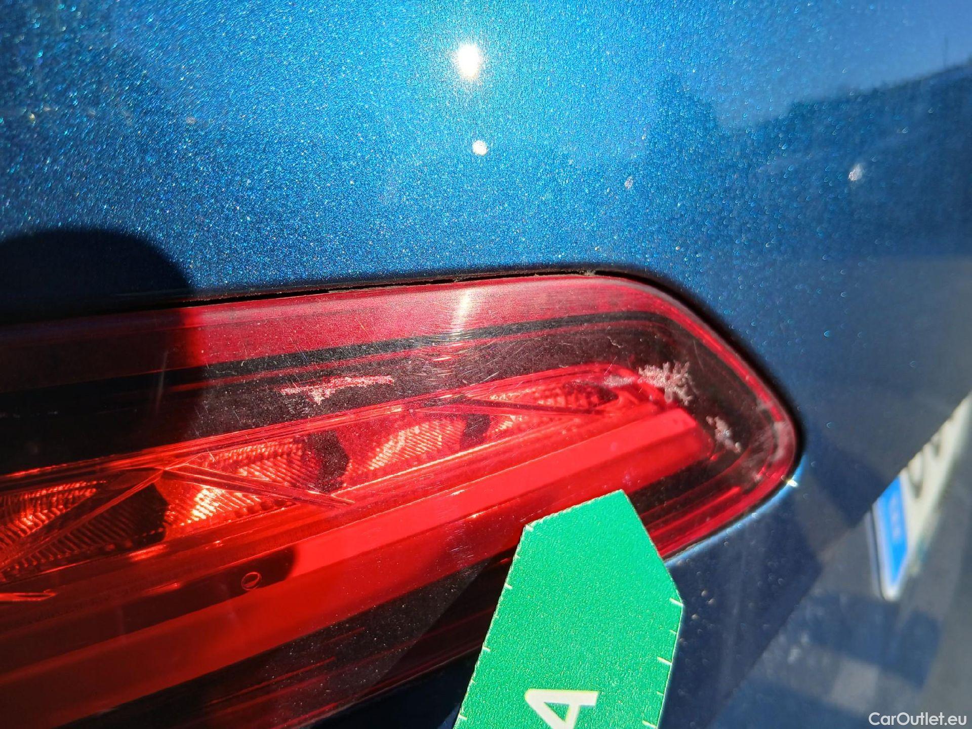  Skoda  Karoq SKODA  / 2017 / 5P / todoterreno 2.0 TDI 110kW (150CV) DSG 4X4 Scout #21