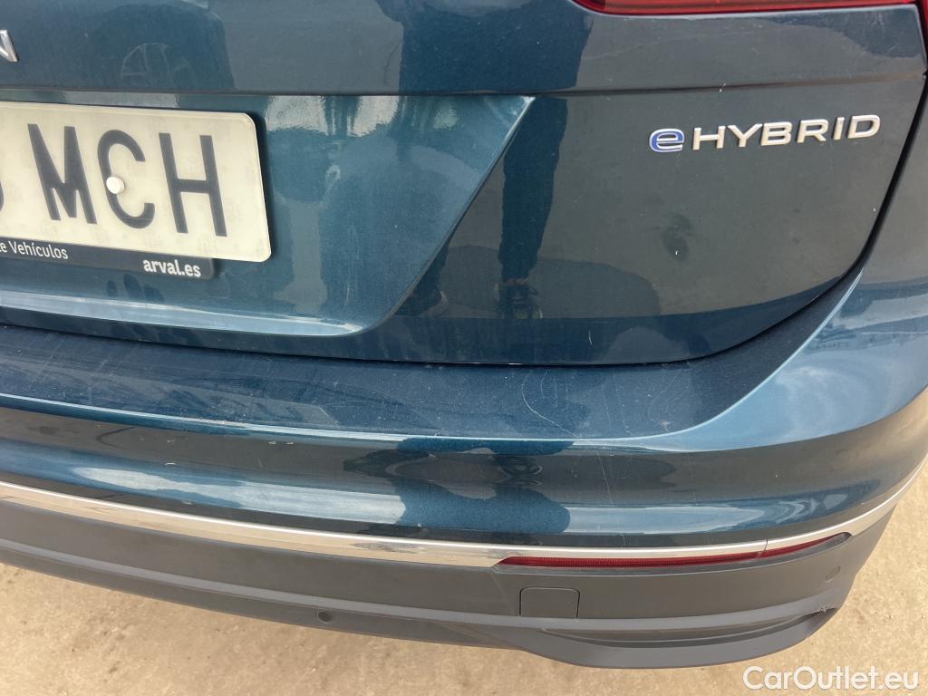  Volkswagen  Tiguan VOLKSWAGEN  / 2020 / 5P / todoterreno Life 1.4 TSI eHybrid 180kW (245CV) DSG #3