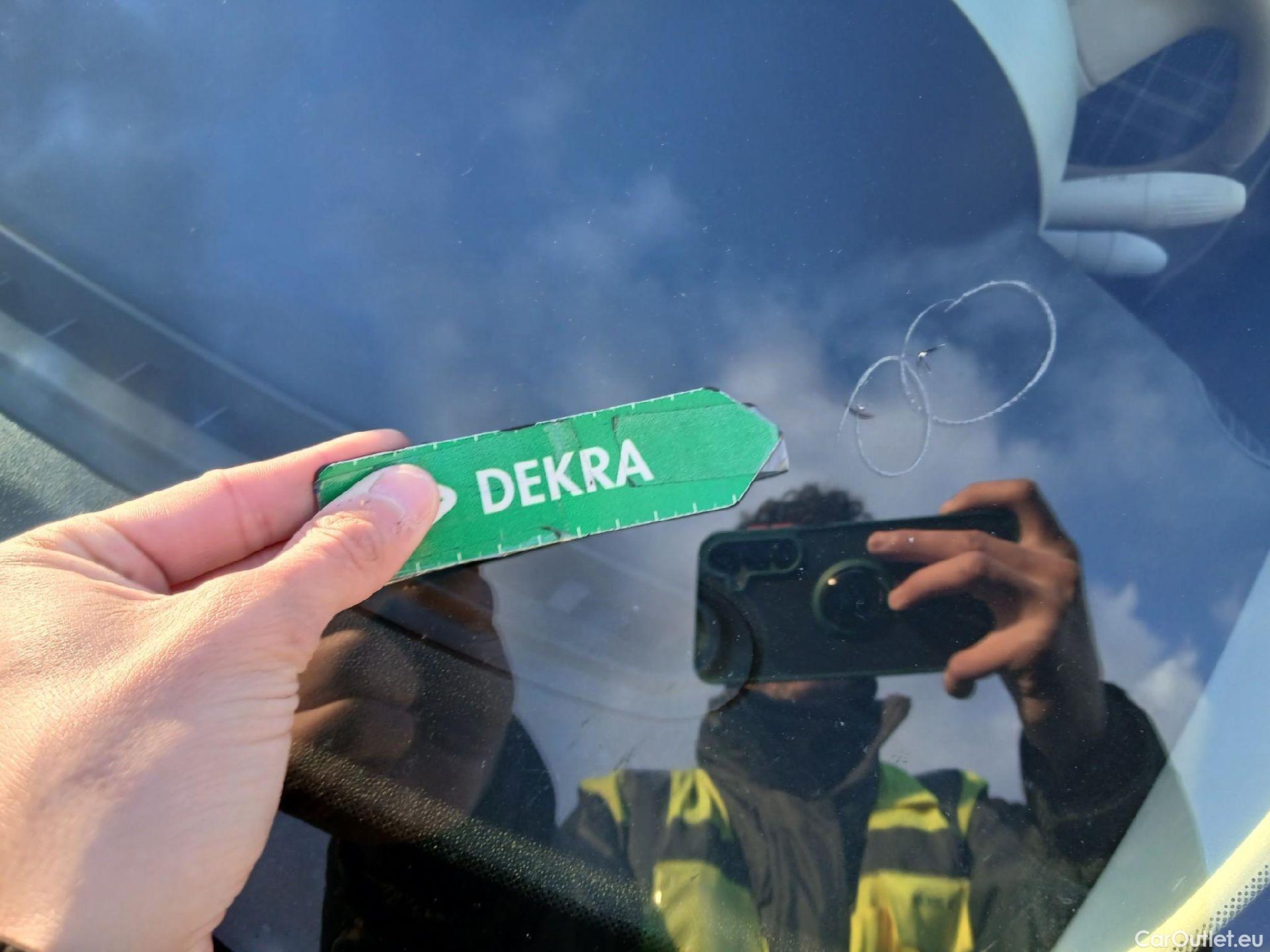  Fiat  500 FIAT  / 2015 / 3P / berlina con portón Lounge 1.2 8v 51KW (69 CV) (AC) #2