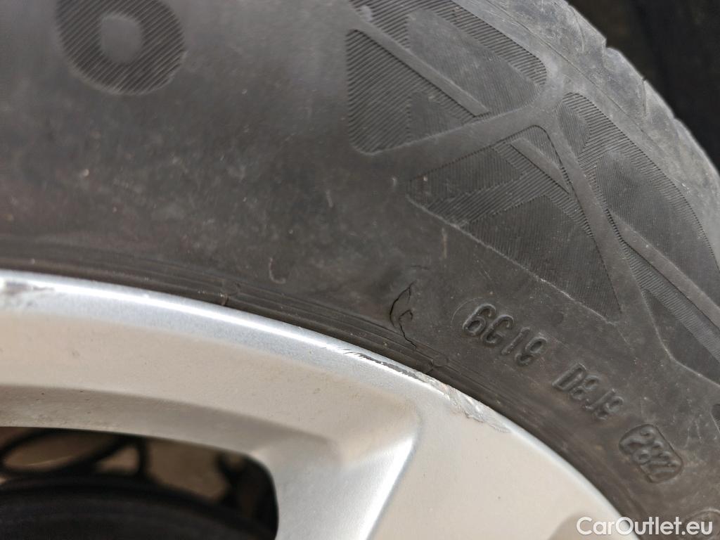  Opel  Corsa OPEL  / 2019 / 5P / berlina con portón 1.2T XHL 74kW (100CV) Edition #2