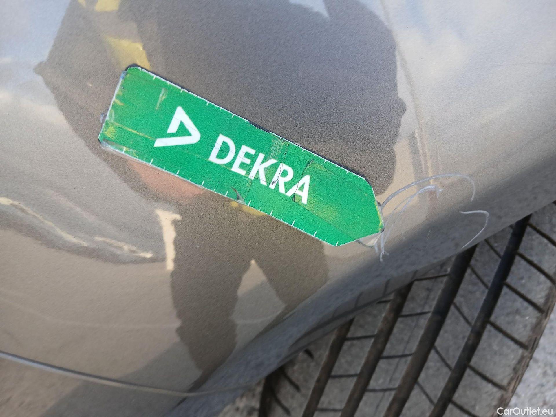  Fiat  500 FIAT  / 2015 / 3P / berlina con portón Lounge 1.2 8v 51KW (69 CV) (AC) #11