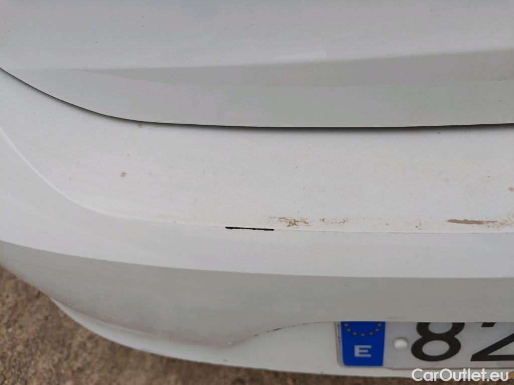  Opel  Corsa OPEL  / 2019 / 5P / berlina con portón 1.2T XHL 74kW (100CV) Edition #17