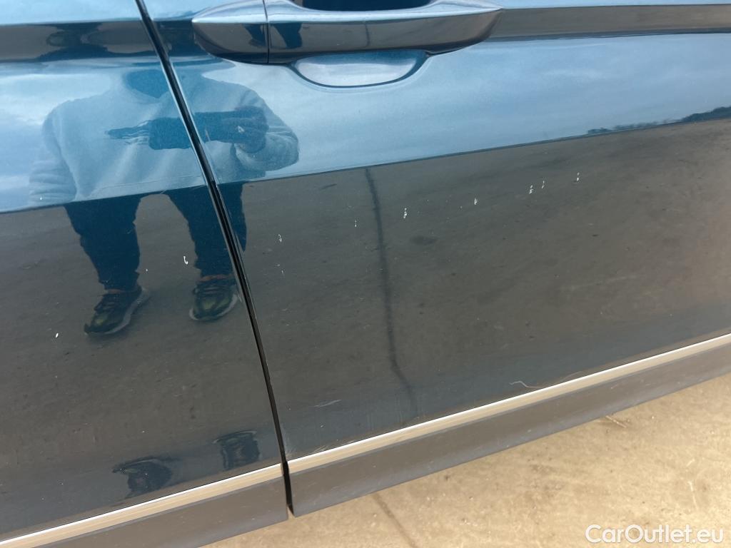  Volkswagen  Tiguan VOLKSWAGEN  / 2020 / 5P / todoterreno Life 1.4 TSI eHybrid 180kW (245CV) DSG #9