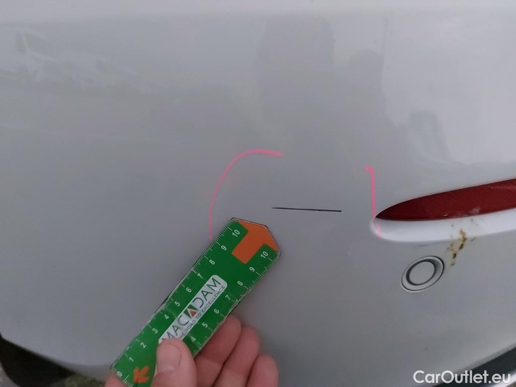  Mercedes  A-Klasse MERCEDES-BENZ Clase A / 2018 / 5P / berlina con portón A 250 e #22