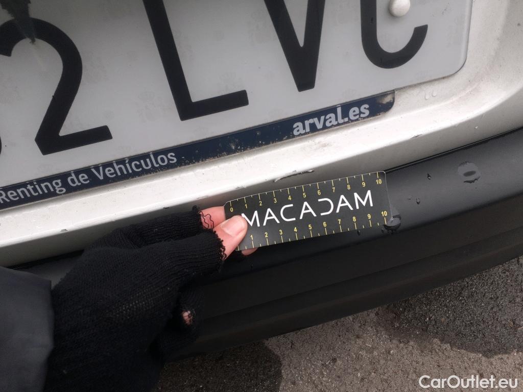  Citroen  C3 CITROEN  / 2020 / 5P / berlina con portón BlueHDi 75KW (100CV) S&S FEEL #19