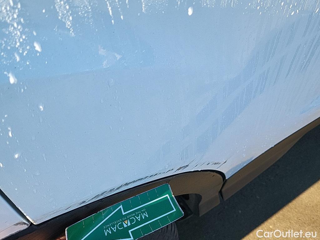  Ford  Kuga FORD  / 2016 / 5P / todoterreno 1.5 EcoBoost 88kW 4x2 Trend+ (CX) #15