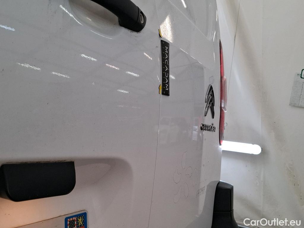  Citroen  Berlingo CITROEN  / 2018 / 4P / Fourgonnette M 1000kg BlueHDi 100 S&S BVM Driver #6