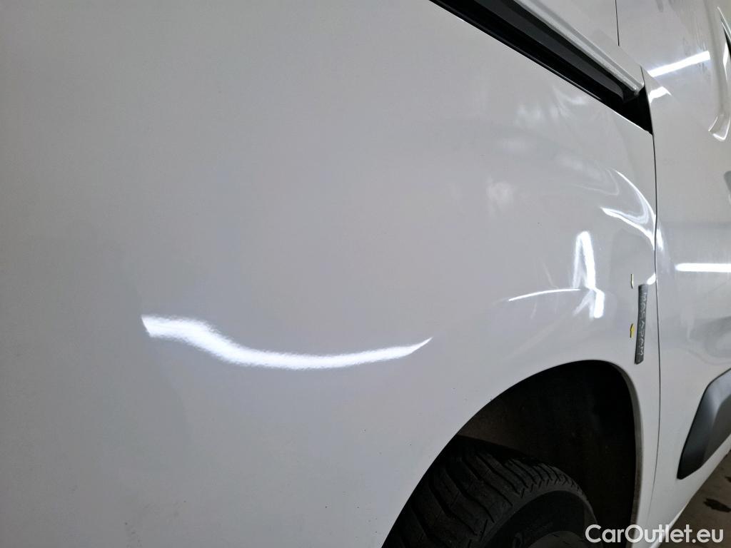  Citroen  Berlingo CITROEN  / 2018 / 4P / Fourgonnette M 1000kg BlueHDi 100 S&S BVM Driver #8