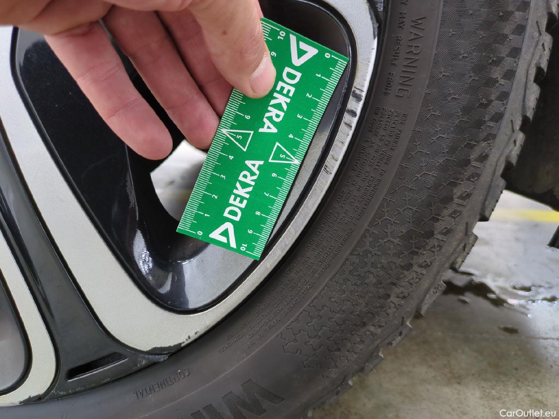  Citroen  C4 Cactus  Feel Business 1.2 PureTech 110CV BVM6 E6d #15