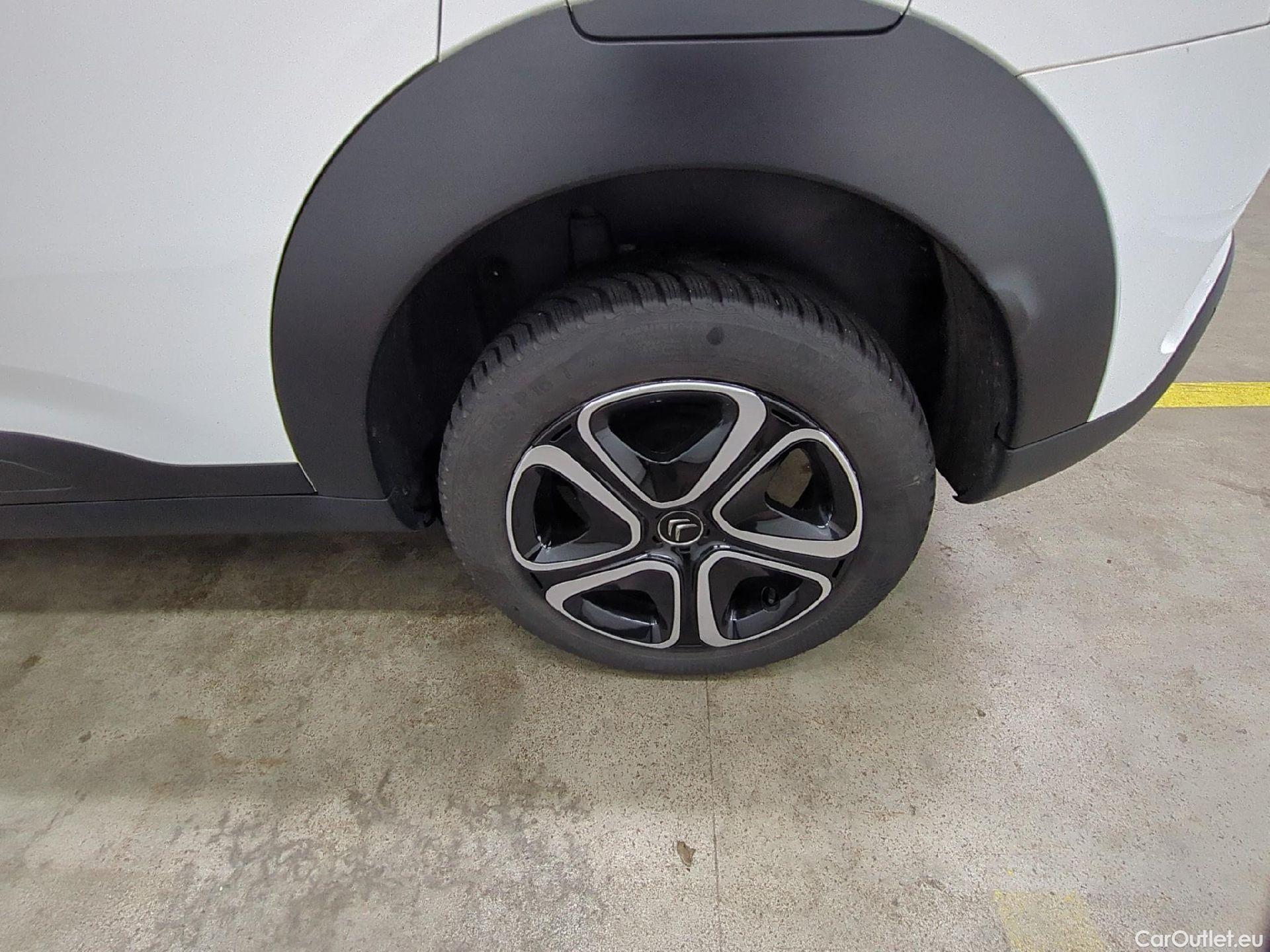  Citroen  C4 Cactus  Feel Business 1.2 PureTech 110CV BVM6 E6d #4