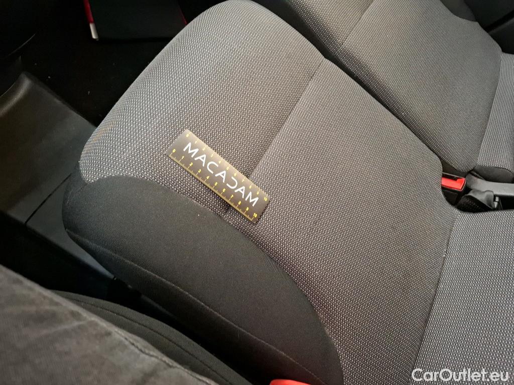  Citroen  Berlingo CITROEN  / 2018 / 4P / Fourgonnette M 1000kg BlueHDi 100 S&S BVM Driver #11