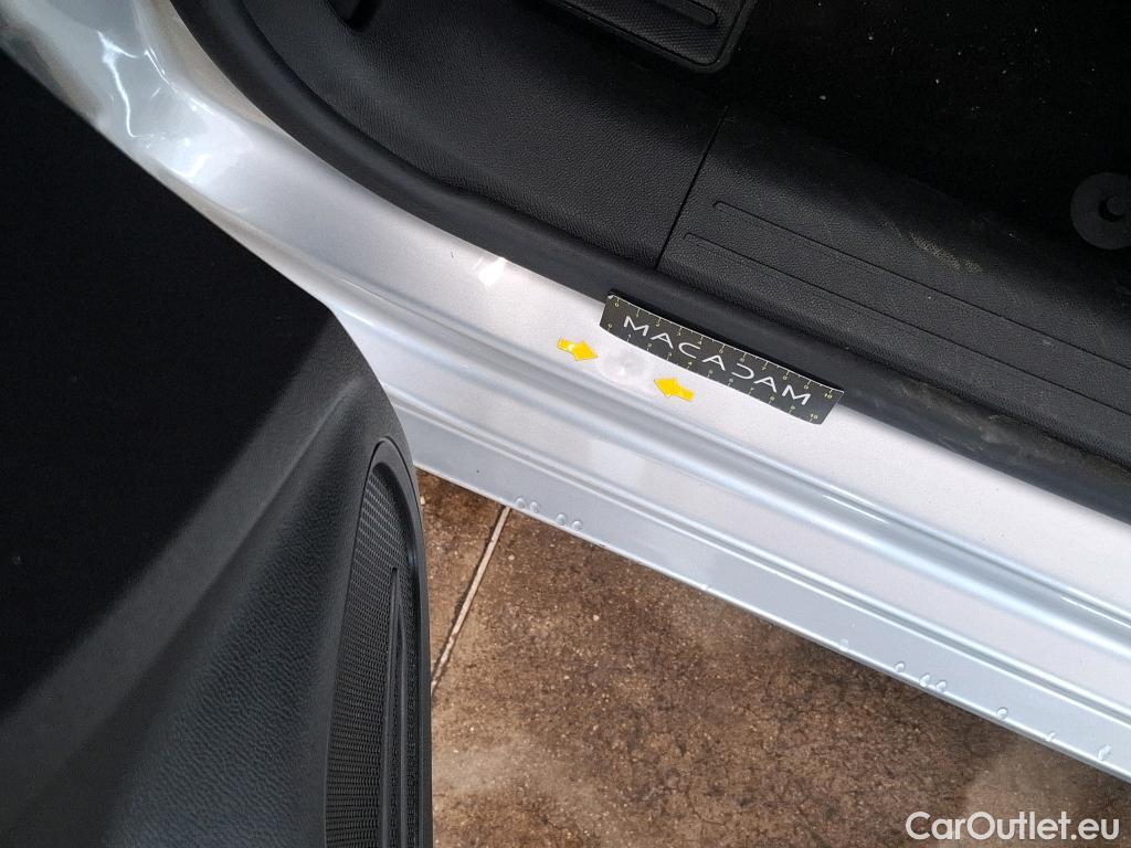  Opel  Corsa  F Elegance Business 1.2 Turbo 100CV BVM6 E6d #13